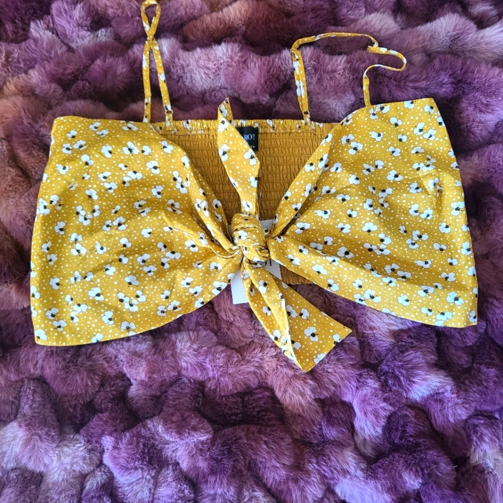 Bardot floral tie front crop top